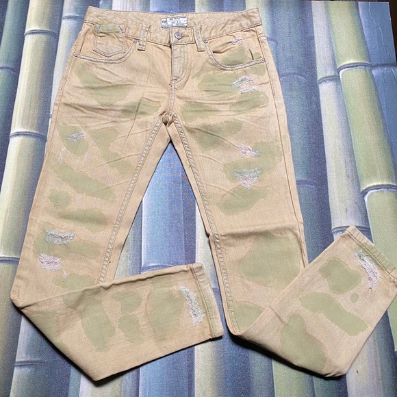 FREE PEOPLE• Skinny Castro jeans size 25 NEW! - Picture 5 of 8